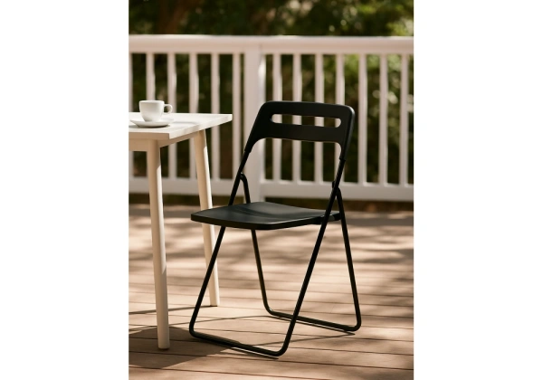 Пластиковый стул Woodville Fold складной black